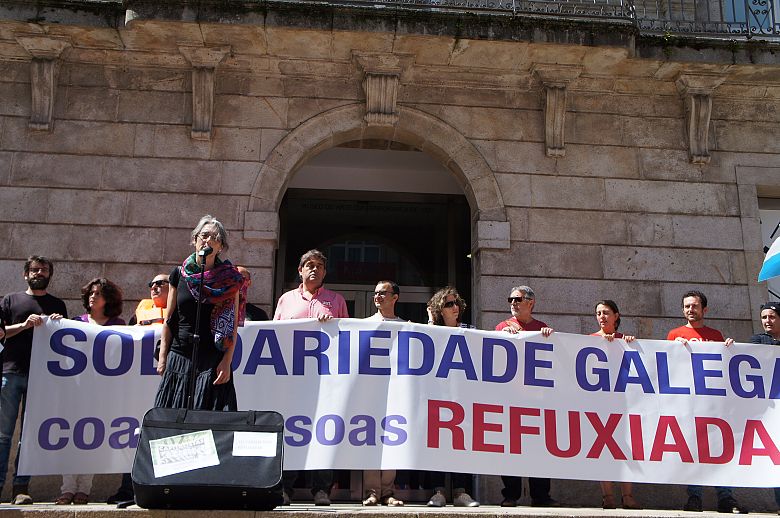 2016 06 19 ManifaApoioRefuxiadasVigo13.JPG